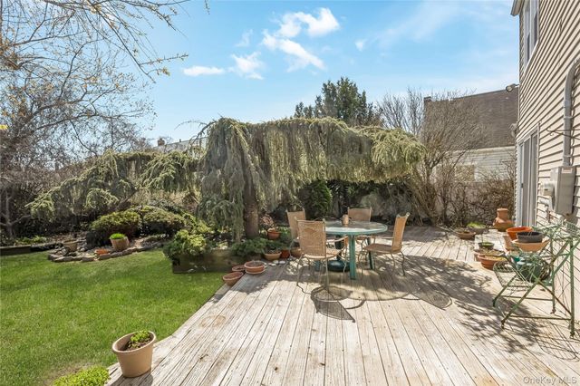 3017 Roxbury Road, Oceanside, NY 11572