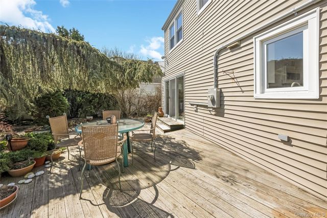 3017 Roxbury Road, Oceanside, NY 11572