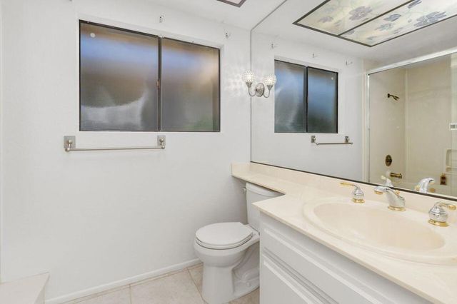 16 Presidio Place, Palm Desert, CA 92260