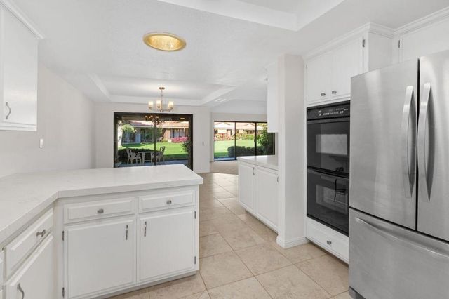 16 Presidio Place, Palm Desert, CA 92260