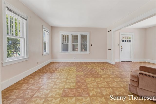 53 Baylis Street, Grand Rapids, MI 49507