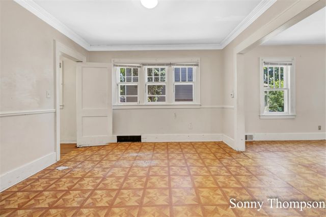 53 Baylis Street, Grand Rapids, MI 49507