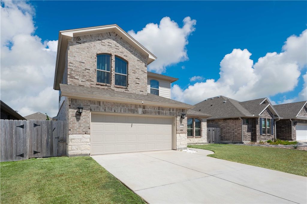 2625 LAS ESTRELLAS ST, Corpus Christi, TX 78414 — photo 2