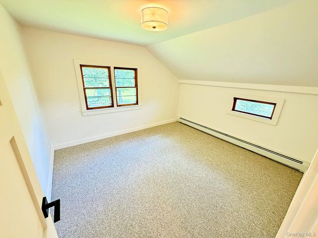 180 Henderson Road, Hankins, NY 12741