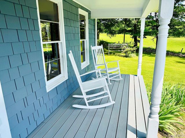 180 Henderson Road, Hankins, NY 12741