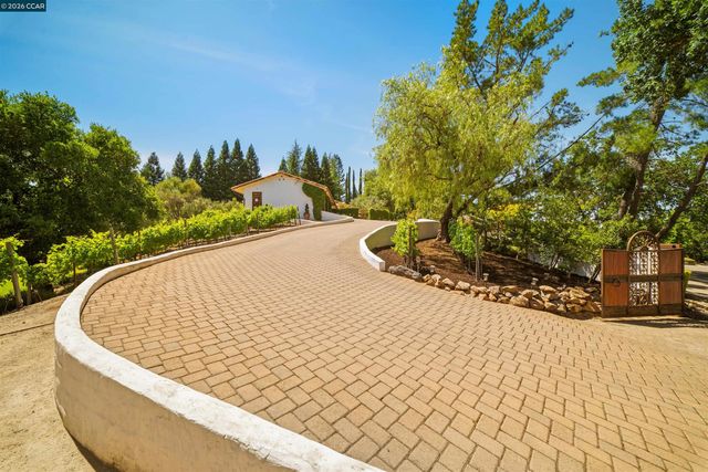 79 Jennifer Lane, Alamo, CA 94507