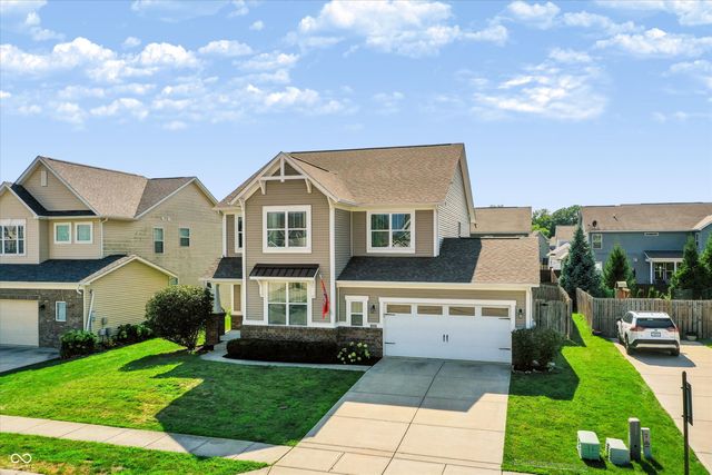 7808 Hedgehop Drive, Zionsville, IN 46077