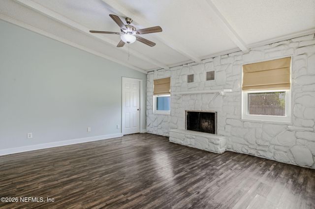 437 HAWAIIAN Terrace, Jacksonville, FL 32216
