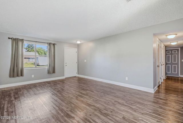 437 HAWAIIAN Terrace, Jacksonville, FL 32216