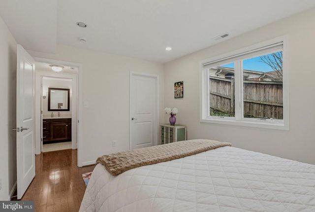 14404 BUTTERNUT CT, Rockville, MD 20853