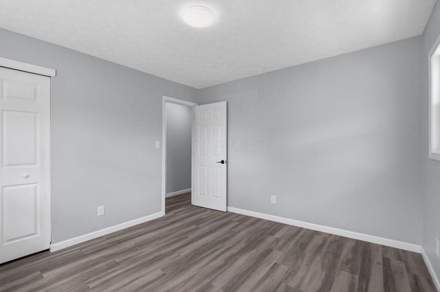 6060 Tiverton Square W, Columbus, OH 43229