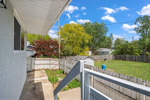 6060 Tiverton Square W, Columbus, OH 43229