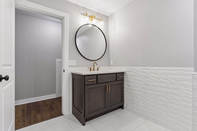 7623 Addisen Court, Inver Grove Heights, MN 55077