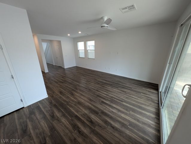 2932 Moulin Heights Street, Las Vegas, NV 89156
