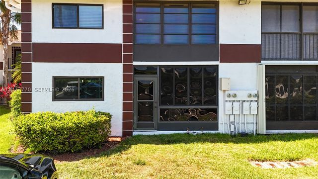15451 Pembridge Dr 214, Delray Beach, FL 33484