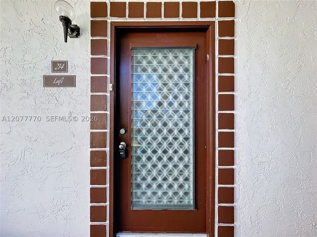 15451 Pembridge Dr 214, Delray Beach, FL 33484