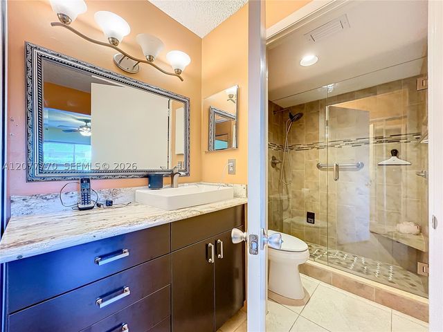 15451 Pembridge Dr 214, Delray Beach, FL 33484