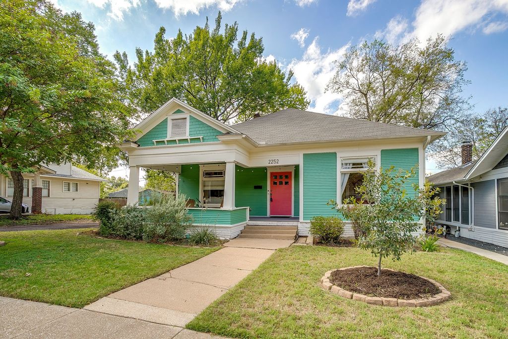 2252 Washington Avenue, Fort Worth, TX 76110 — photo 3