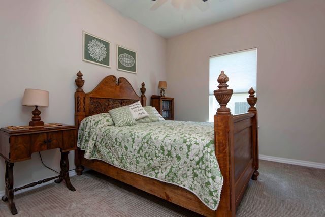 183 Three Pines Circle, Reeds Spring, MO 65737