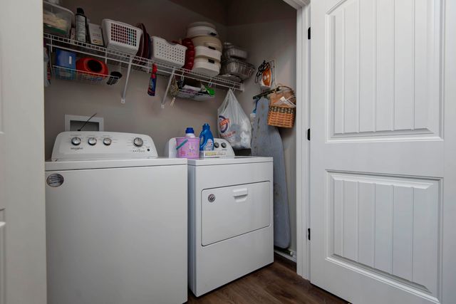 183 Three Pines Circle, Reeds Spring, MO 65737