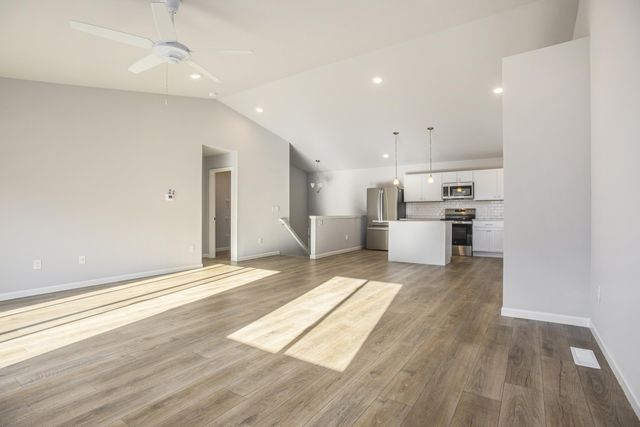 1029 Foxglove Avenue, Vicksburg Vllg, MI 49097