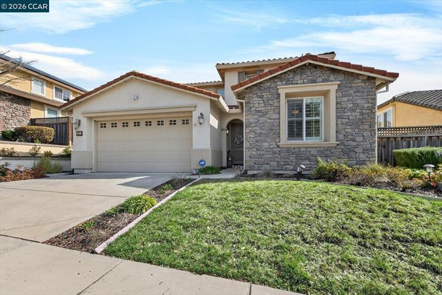 5271 Salerno Dr, Dublin, CA 94568