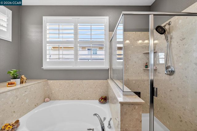 5271 Salerno Dr, Dublin, CA 94568