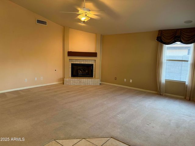 1308 E HORSESHOE Avenue, Gilbert, AZ 85296