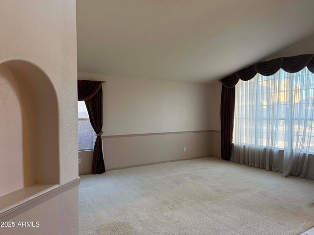 1308 E HORSESHOE Avenue, Gilbert, AZ 85296