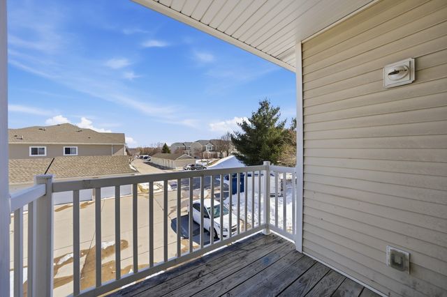 2323 E Porter Avenue 31, Des Moines, IA 50320