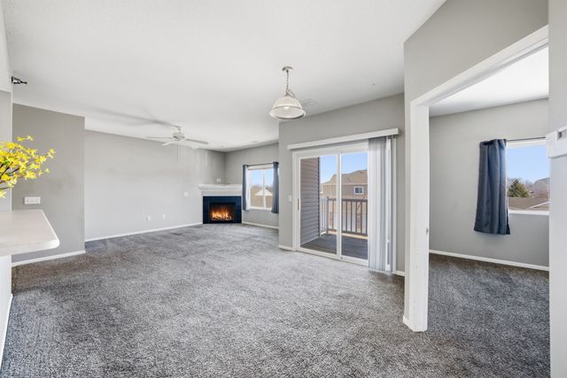 2323 E Porter Avenue 31, Des Moines, IA 50320