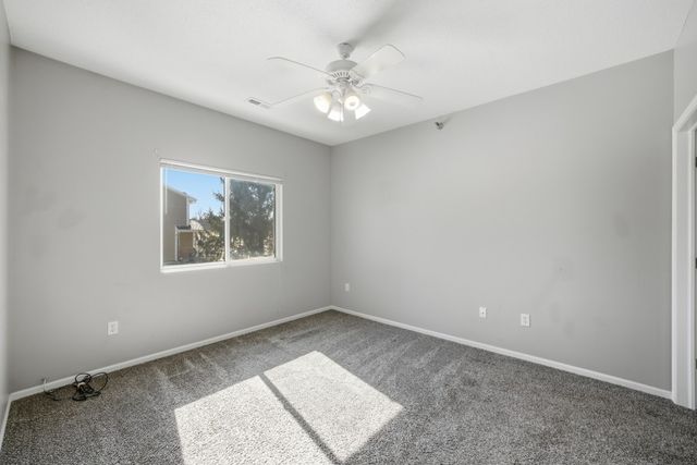 2323 E Porter Avenue 31, Des Moines, IA 50320