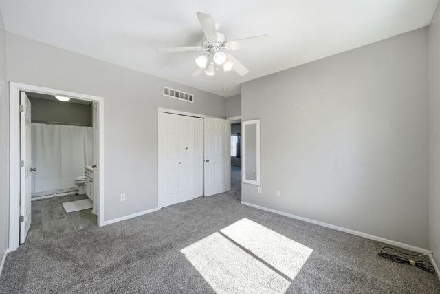 2323 E Porter Avenue 31, Des Moines, IA 50320