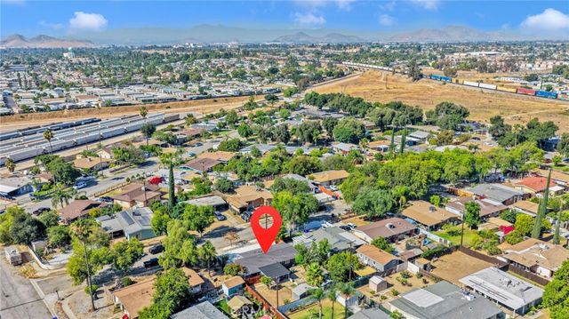2218 Broadway, San Bernardino, CA 92410