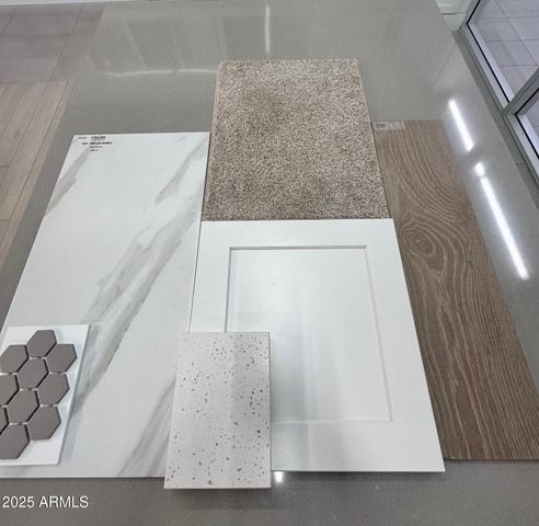 14784 W Honeysuckle Drive, Surprise, AZ 85387