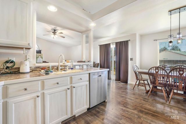 1308 Park Meadows Dr, Twin Falls, ID 83301