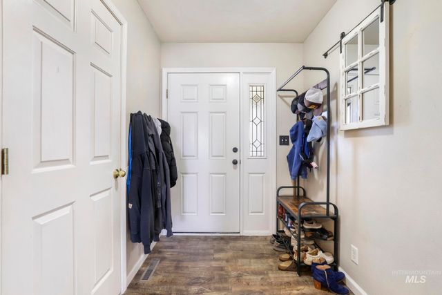 1308 Park Meadows Dr, Twin Falls, ID 83301