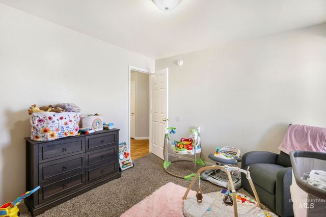 1308 Park Meadows Dr, Twin Falls, ID 83301