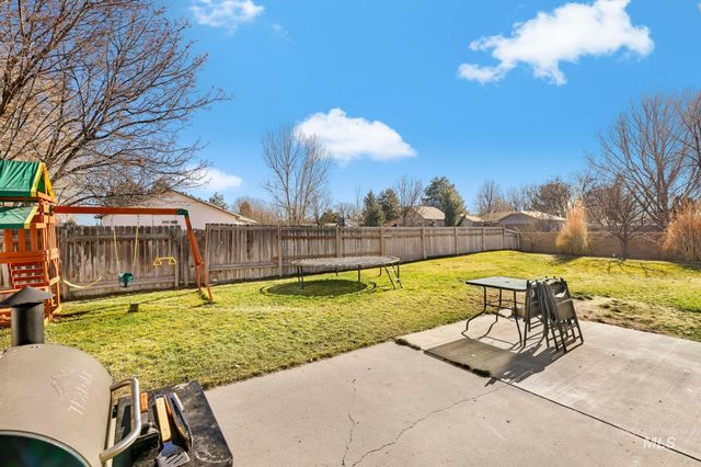 1308 Park Meadows Dr, Twin Falls, ID 83301