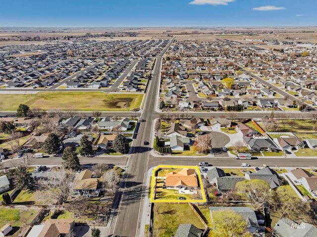 1308 Park Meadows Dr, Twin Falls, ID 83301