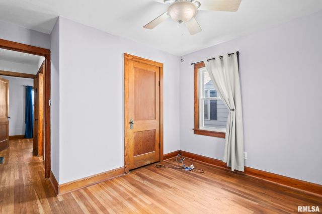 235 N ILLINOIS Street, Springfield, IL 62702