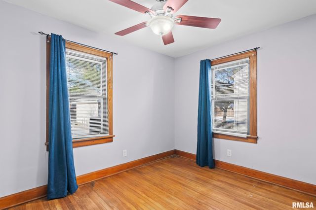 235 N ILLINOIS Street, Springfield, IL 62702