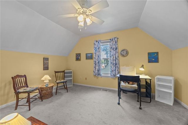 301 Shamrock AVE, Yorktown, VA 23693