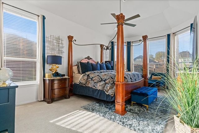 1137 Versailles Avenue, Desoto, TX 75115