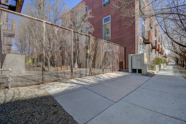 873 Silver Avenue SW, Albuquerque, NM 87102