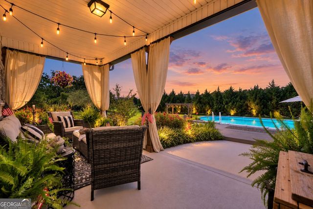 333 High Falls Road, Jackson, GA 30233