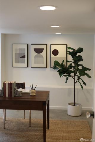 285 Moncada Way, San Francisco, CA 94127