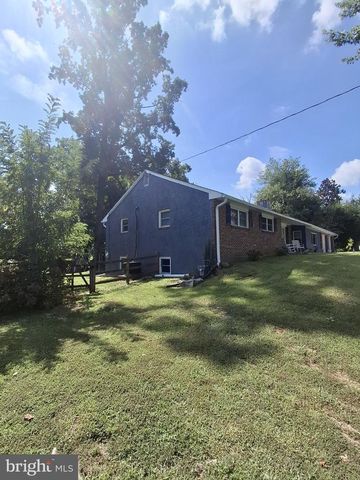 4499 BETHEL RD, Boothwyn, PA 19061