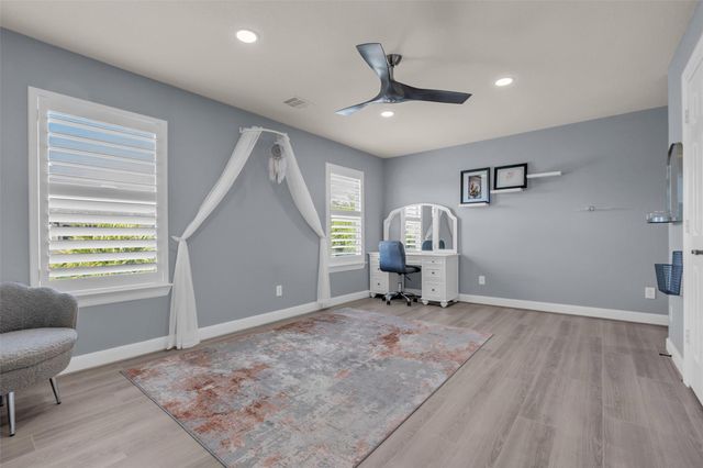 1723 Pampas Trail Drive, Friendswood, TX 77546