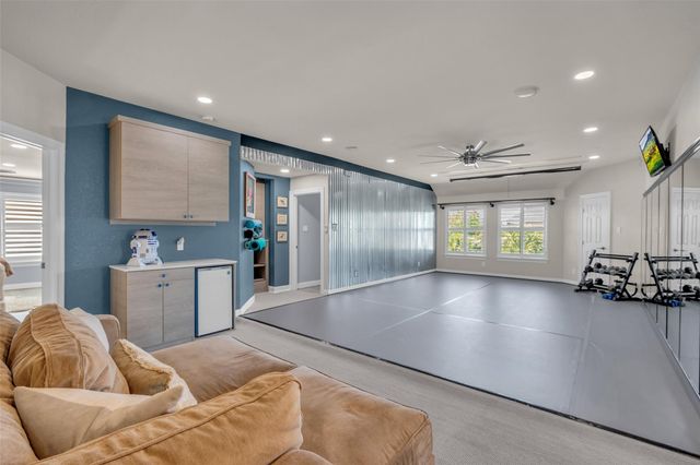 1723 Pampas Trail Drive, Friendswood, TX 77546